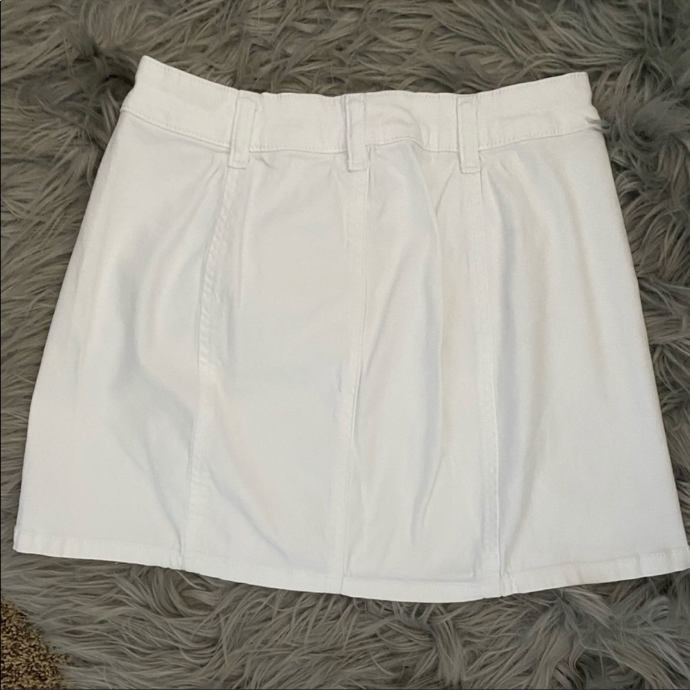 💜HOST PICK!💜CELEBRITY PINK White Button Down the Front Mini Skirt Size 7/28 - Picture 3 of 4